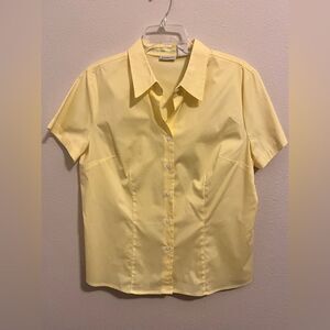 St. John's Bay Light Yellow Button-Up Shirt